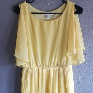 Forever 21 Yellow Pleated Dress